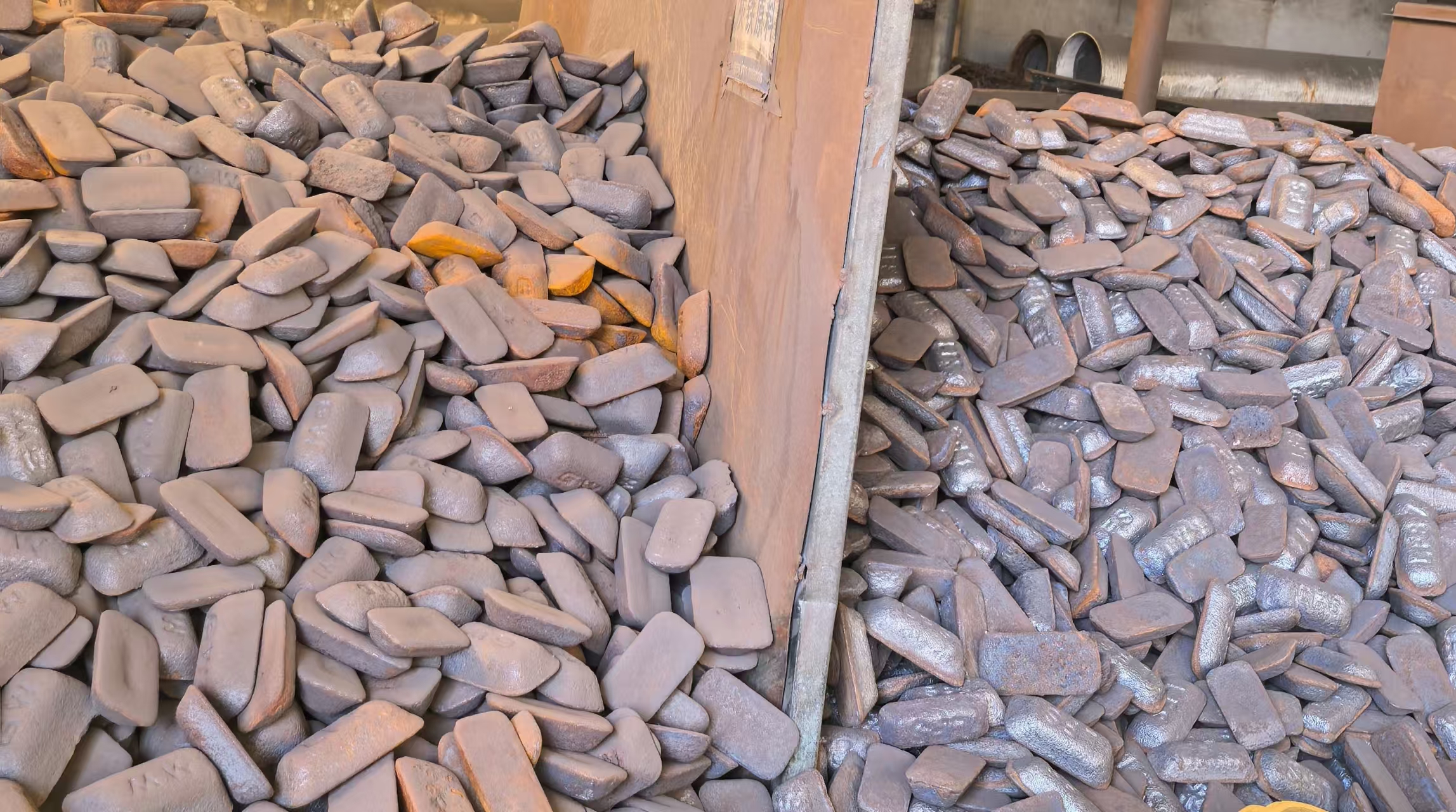 Ductile Iron & Gray Iron: Raw Materials & Pouring Process